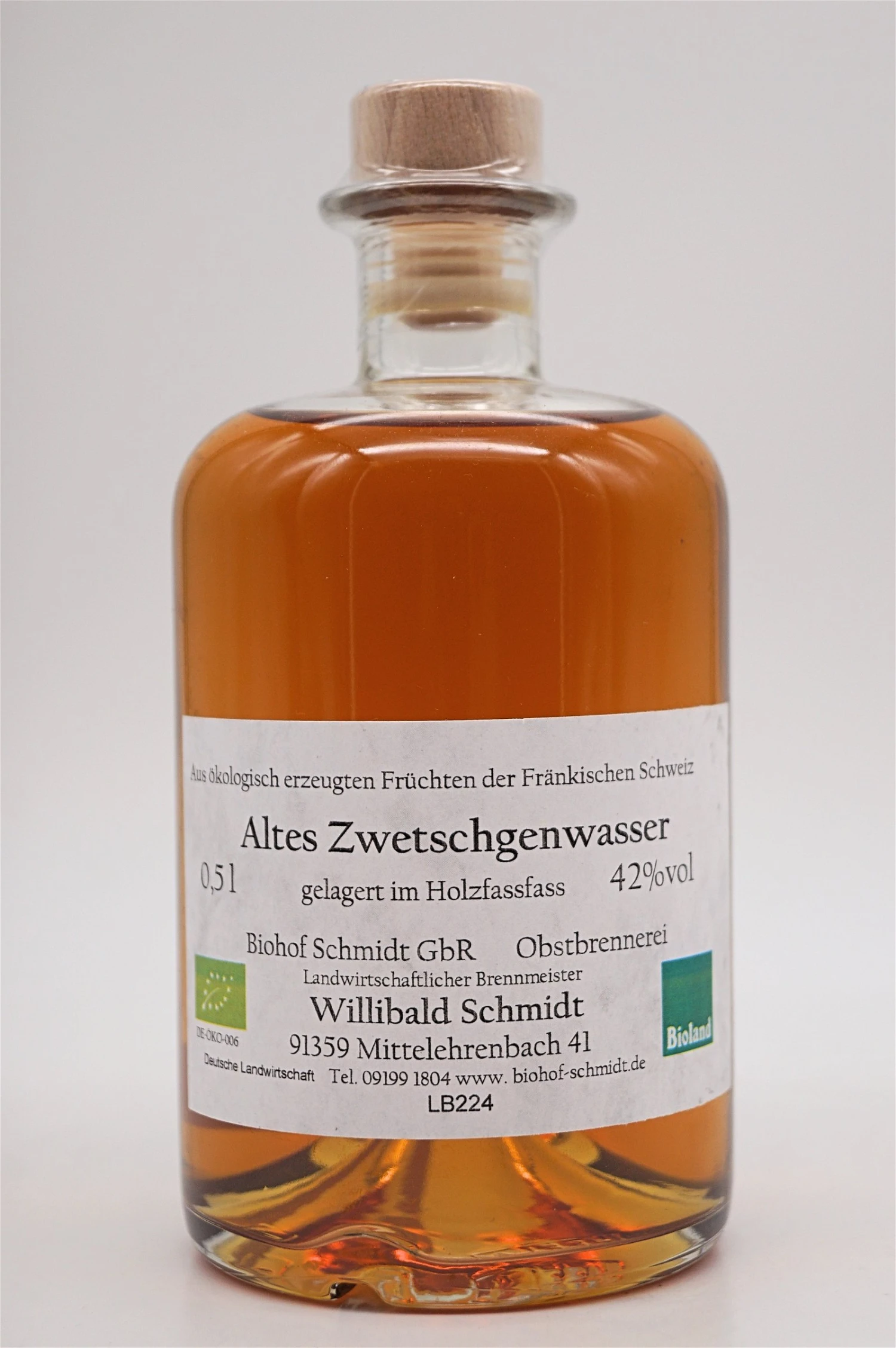 Bio Altes Zwetschgenwasser Ausgebaut Im Holzfass 1 Bio Altes Zwetschgenwasser Ausgebaut Im Holzfass
