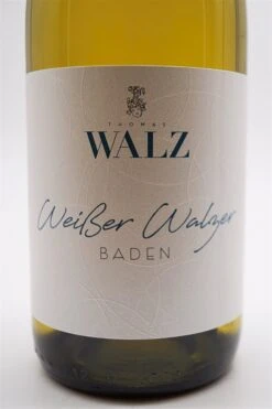 Weißer Walzer Trocken 6 X Fl. Sparset 9 Weißer Walzer Trocken 6 X Fl. Sparset -Baileys Verkäufe dsc01369