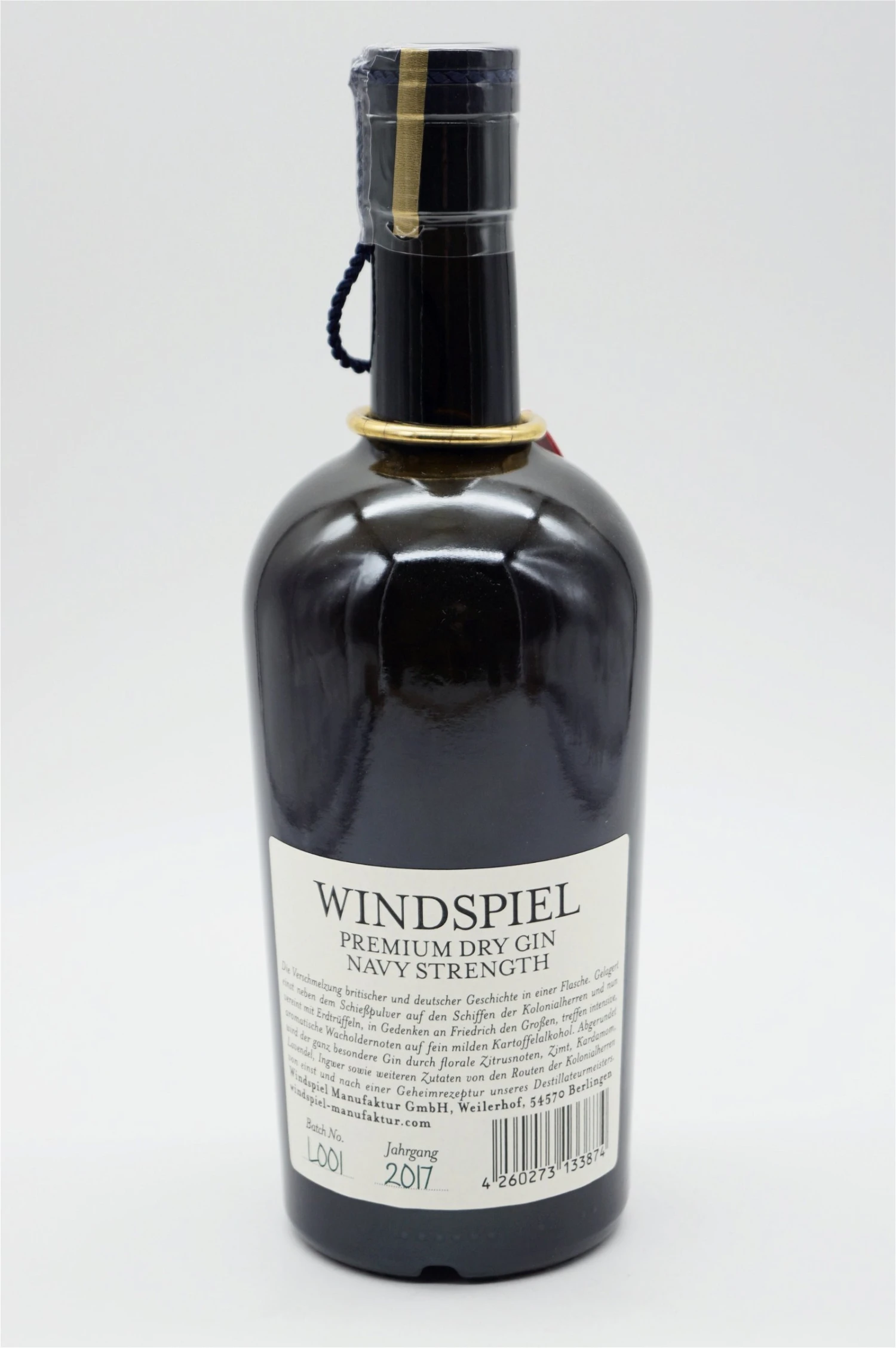 Windspiel - Premium Dry Gin Navy Strength 2 Windspiel - Premium Dry Gin Navy Strength – Bild 2