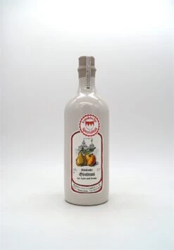 Fränkischer Obstbrand Aus Äpfel Und Birnen