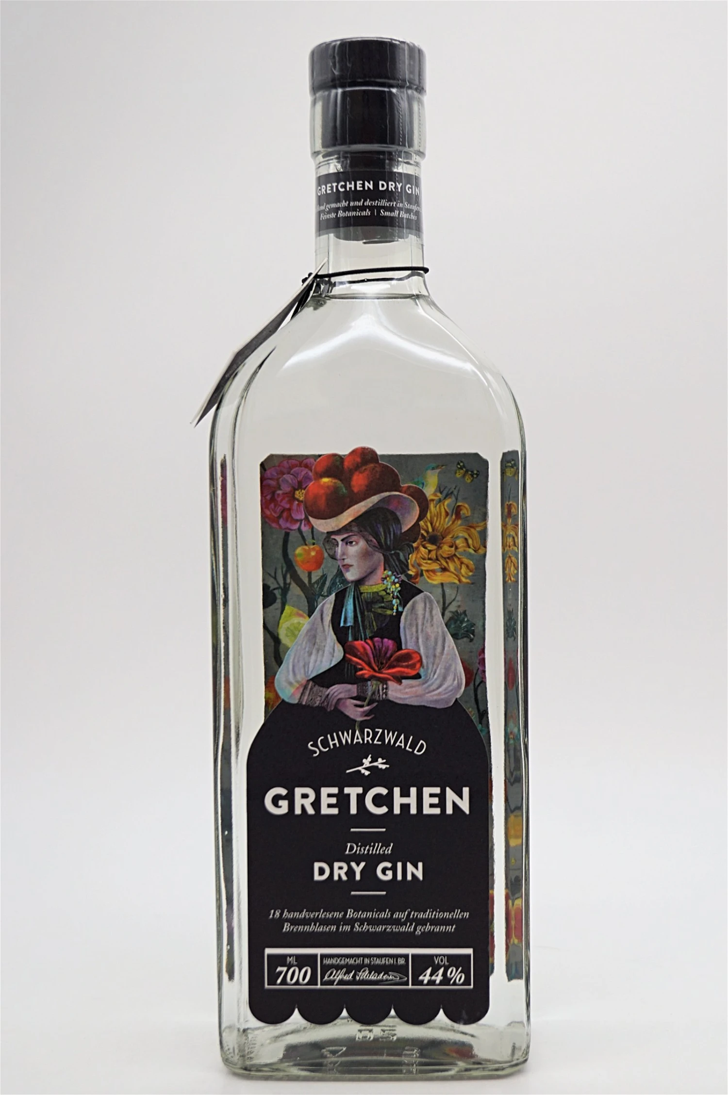 Gretchen Distilled Dry Gin 1 Gretchen Distilled Dry Gin